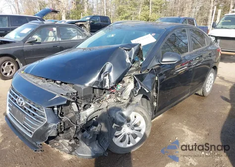 2022 Hyundai Accent Se z USA, uszkodzony, nr VIN 3KPC24A65NE153909